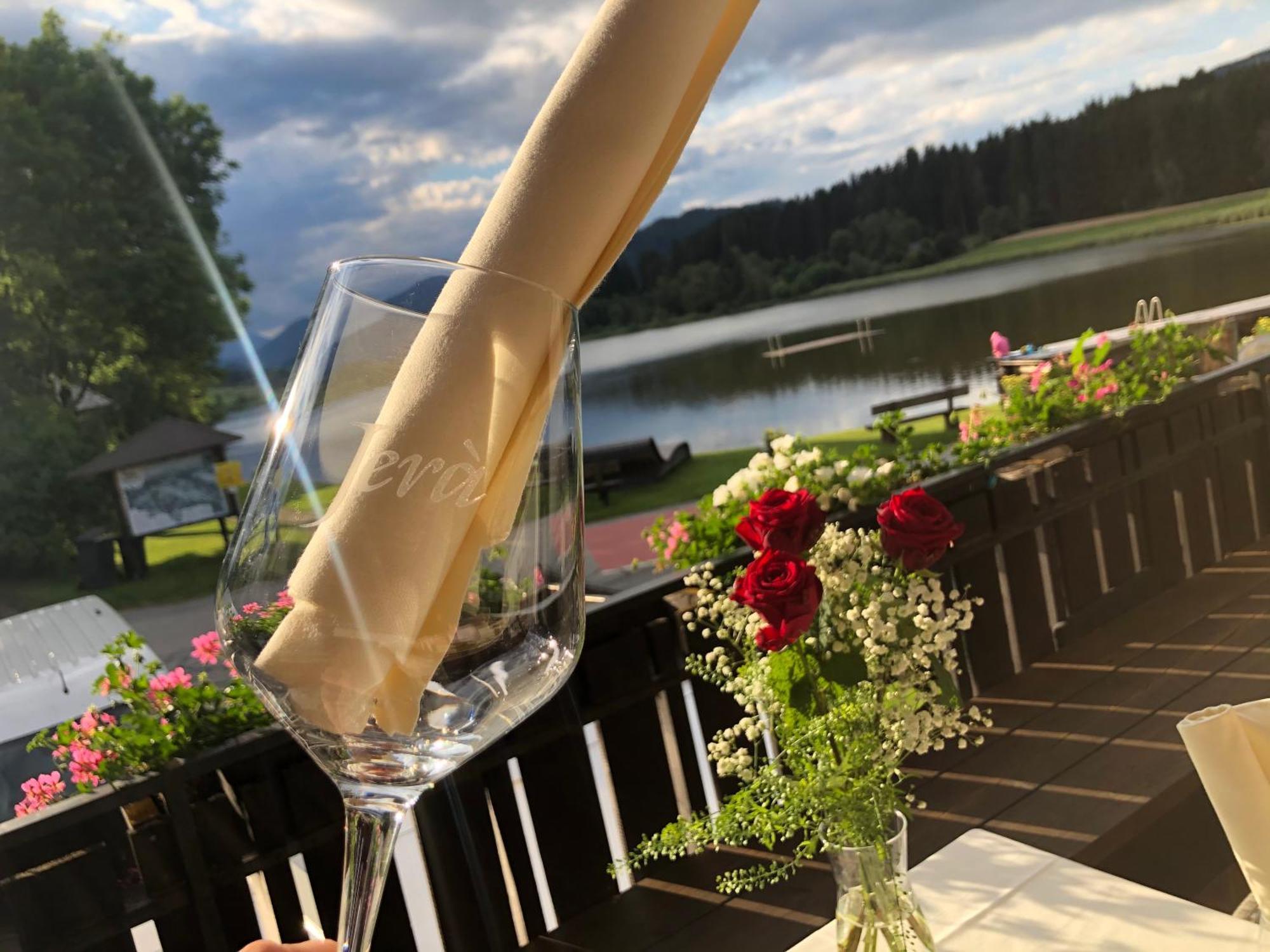 Jera Am Furtnerteich Hotel-Ristorante&Relax Mariahof المظهر الخارجي الصورة